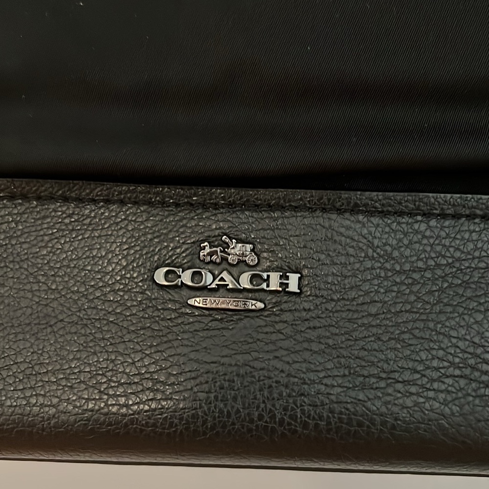 Coach Tote - Picture 3 of 9